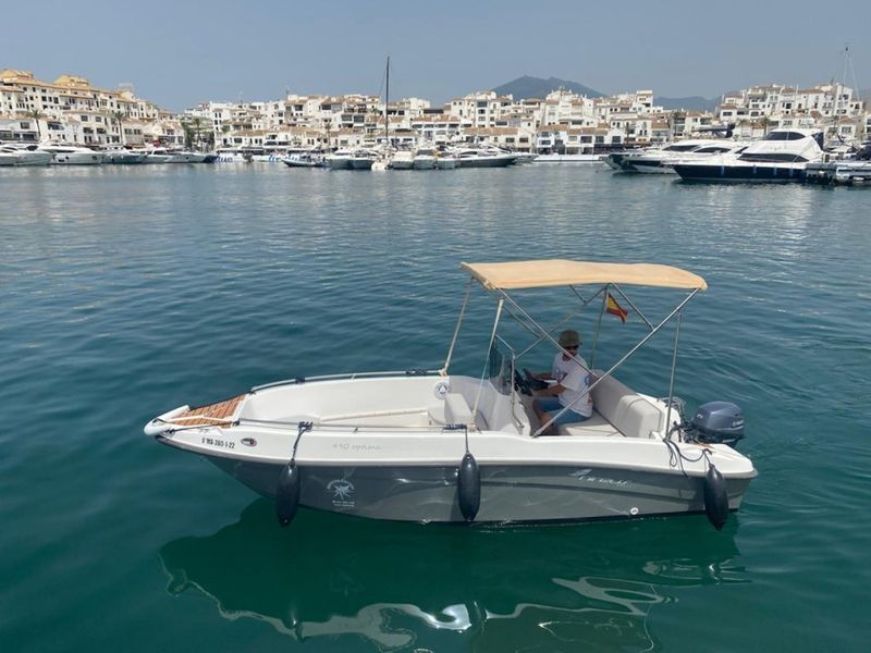 Billet Location de bateau - Nireus 490 (Motorboat)