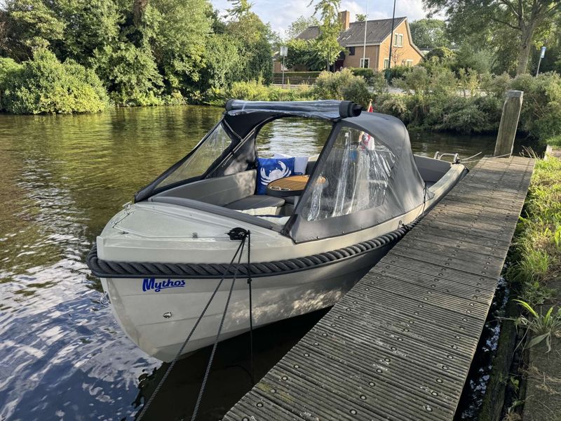 Billet Location de bateau - Aqua24 495sloep (Motorboat)