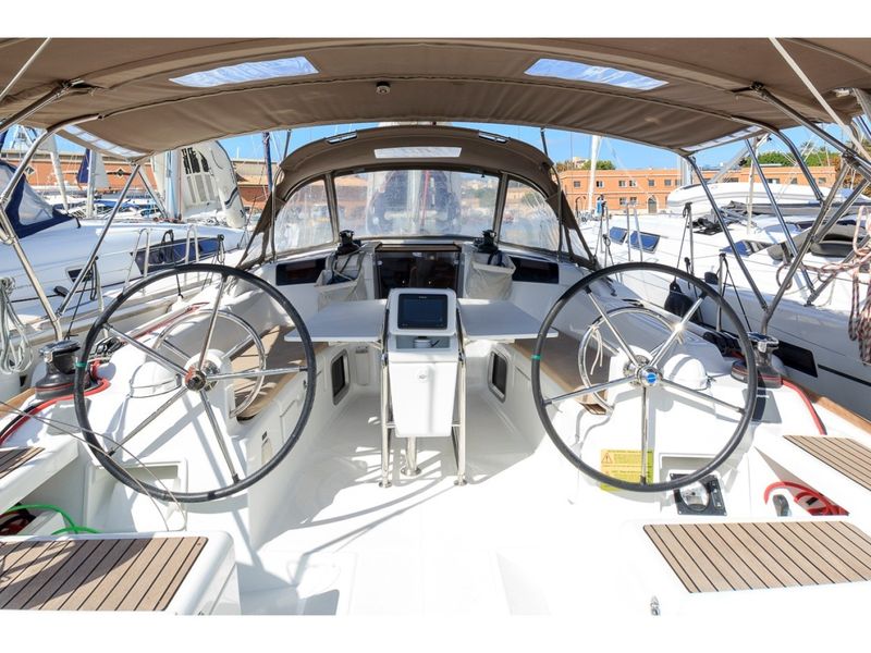 Billet Location de bateau - Jeanneau Sun Odyssey 419 (Sailboat)