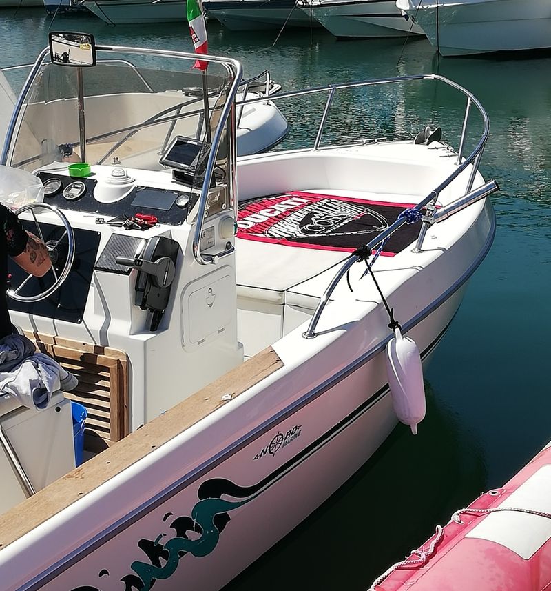 Billet Location de bateau - Capelli Cap 19 Open (Motorboat)