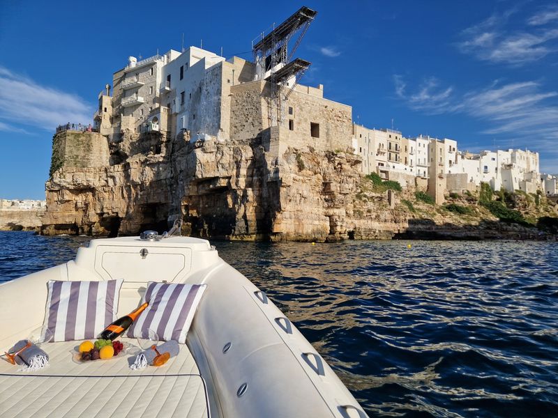 Billet Location de bateau - Cantieri Fiorentini Shadow 820 (Semi-rigid)