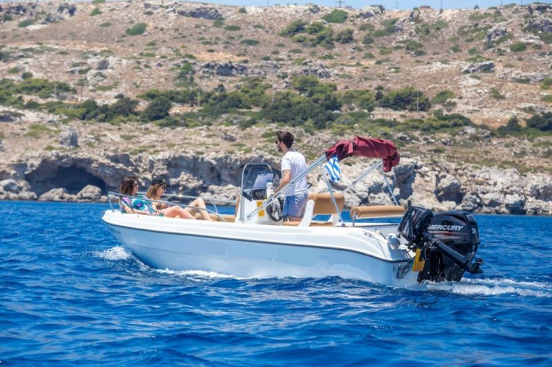 Billet Location de bateau - Karel Paxos 170 (Motorboat)