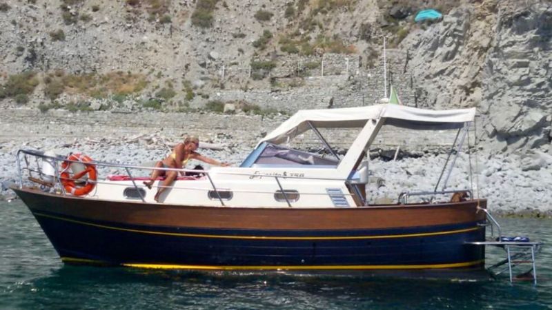 Billet Location de bateau - Esposito Futura Cabin Family (Motorboat)