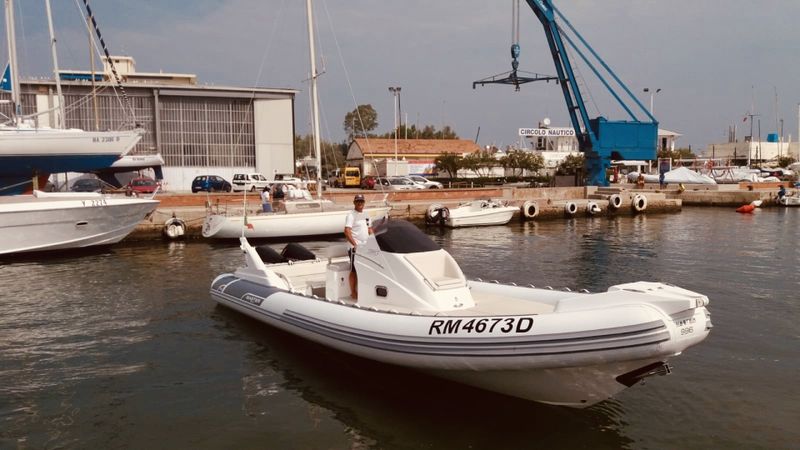 Billet Location de bateau - Master 996 (Semi-rigid)