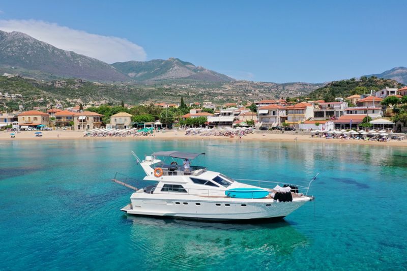 Billet Location de bateau - Ferretti Altura 47 (Motorboat)