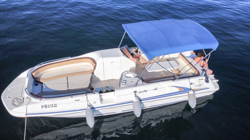 Billet Location de bateau - Sea Ray 240 Sundeck (Motorboat)