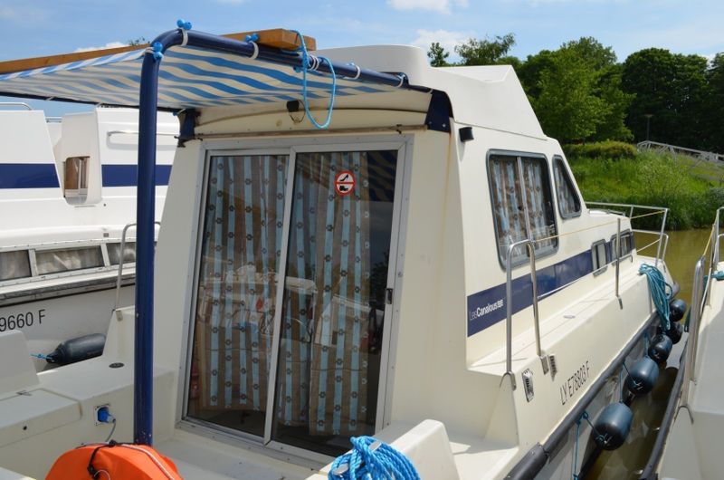 Billet Location de bateau - Classic Triton 860 Fly (Barge)