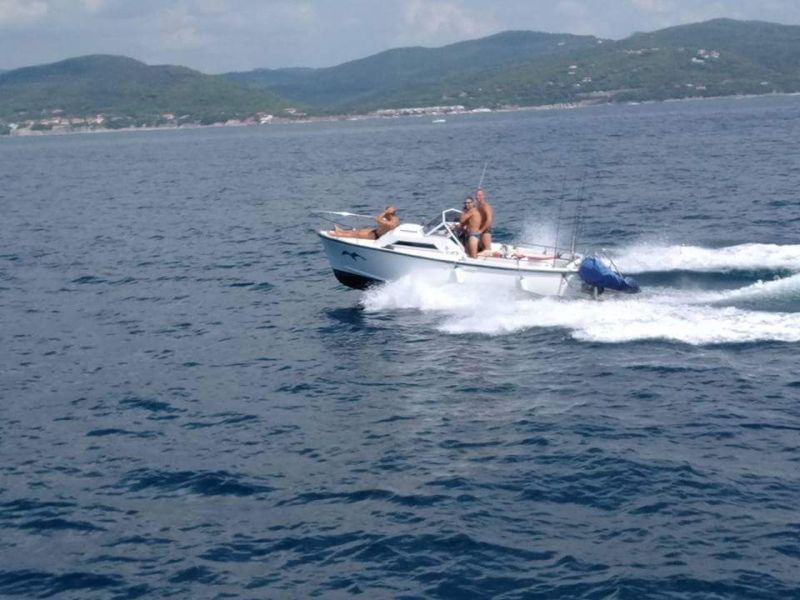 Billet Location de bateau - vegliatura off mare (Motorboat)