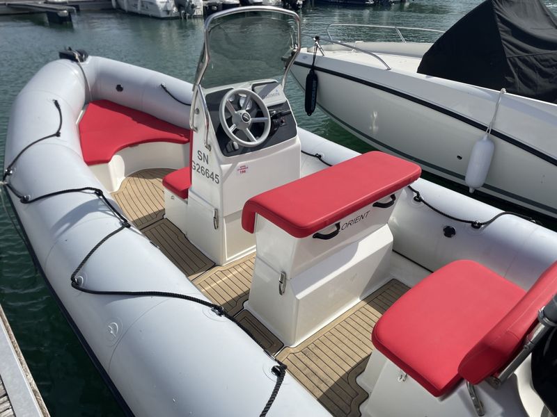 Billet Location de bateau - Bombard Sunrider 650 (Semi-rigid)