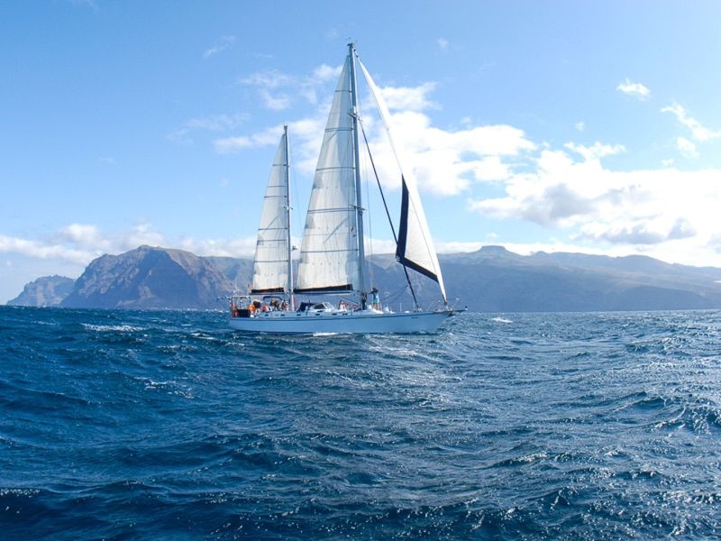 Billet Location de bateau - BRUCE ROBERTS 64 Radius Chine (Sailboat)