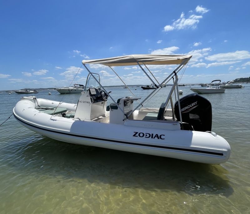 Billet Location de bateau - Zodiac Medline 5.8 (Semi-rigid)