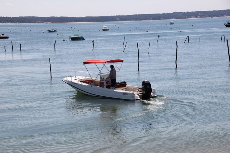 Billet Location de bateau - Boston Whaler 21 Outrage (Motorboat)
