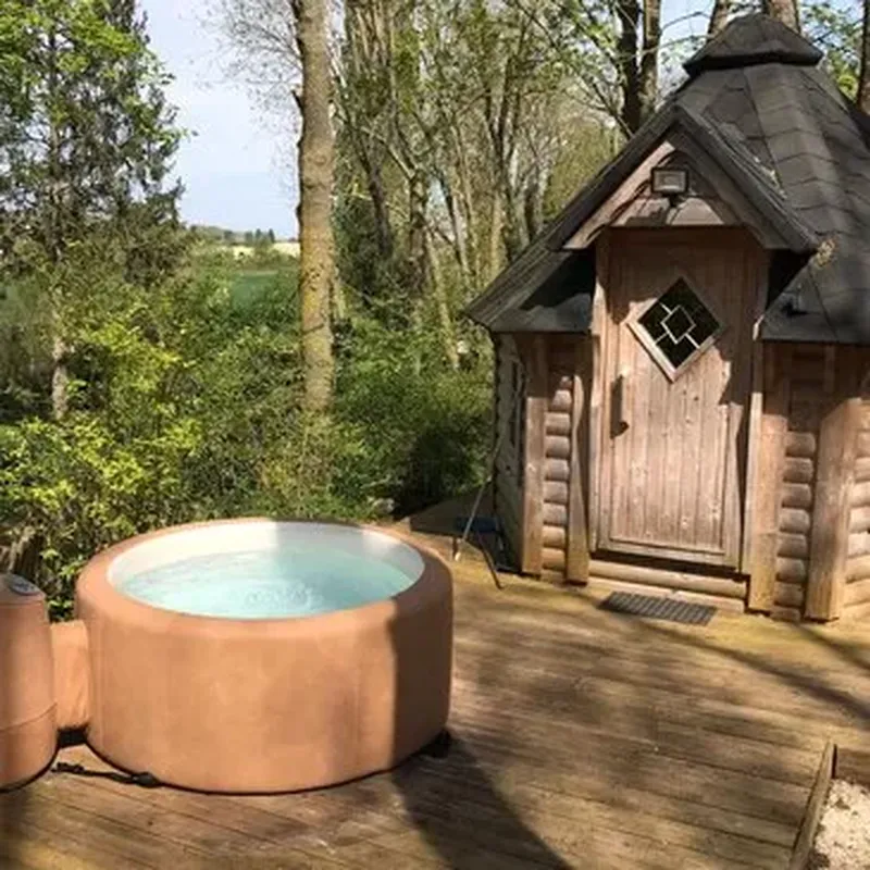 Billet Cabane avec Spa et Sauna Privatifs près de Chantilly