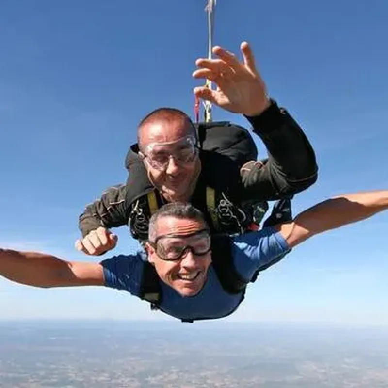 Billet Saut en Parachute Tandem à Vichy