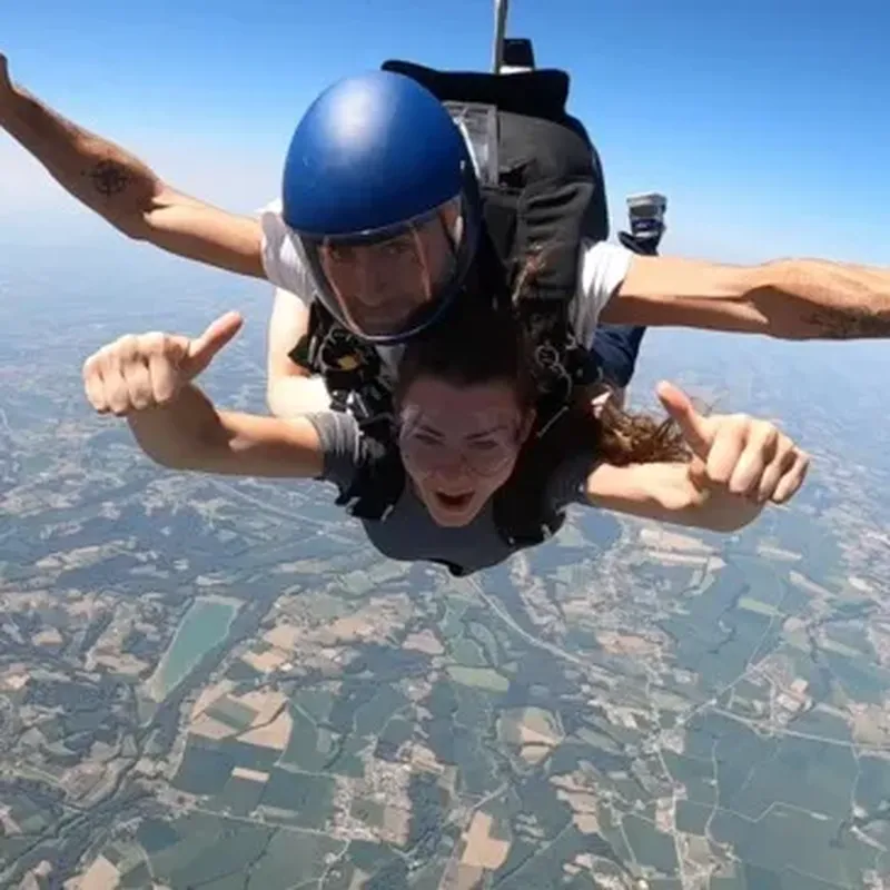Billet Saut en Parachute en Tandem à Pau