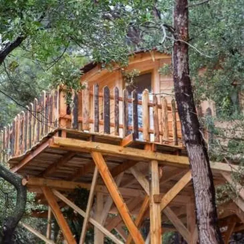 Billet Cabane dans les Arbres avec Spa près de Toulon