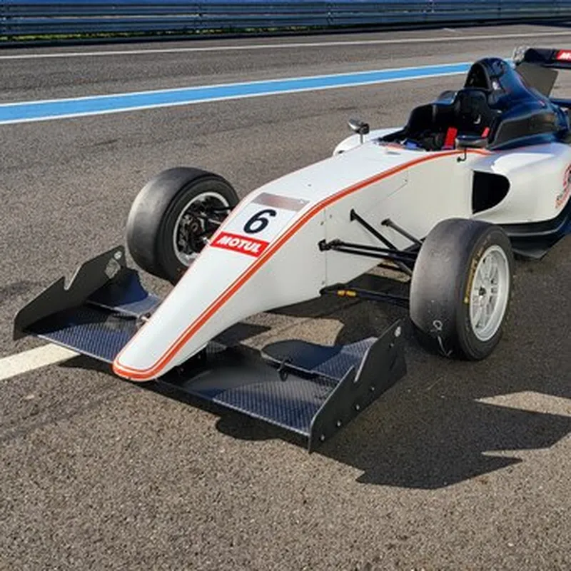 Billet Stage de Pilotage Formule 3 sur le Circuit de Nogaro
