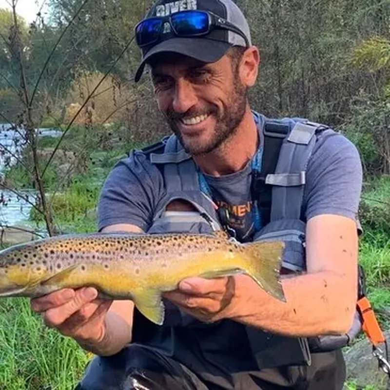 Billet Initiation à la Pêche à la Truite près de Mauriac en Auvergne