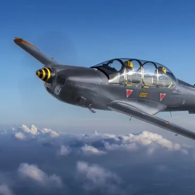 Billet Baptême de Voltige en Avion Militaire à Pontoise près de Paris