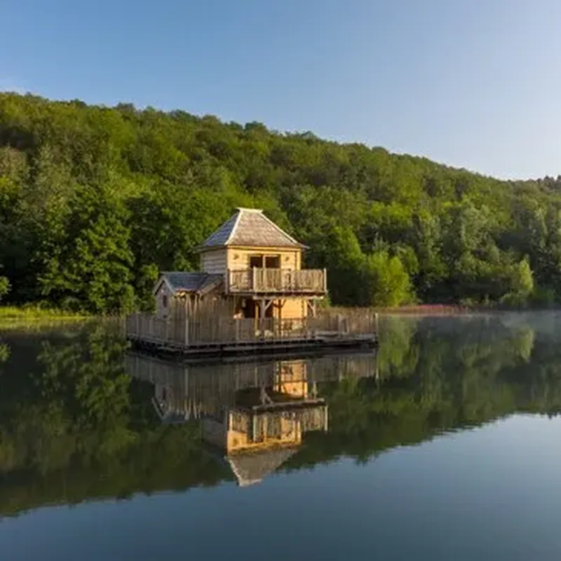 Billet Cabane sur l'eau avec Spa près de Dijon