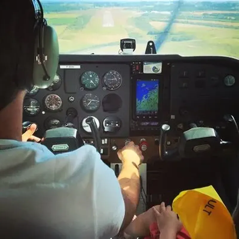 Billet Vol d'Initiation au Pilotage d'Avion à Rennes