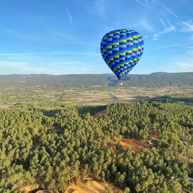 Billet Vol en Montgolfière près de Gordes - Survol du Luberon