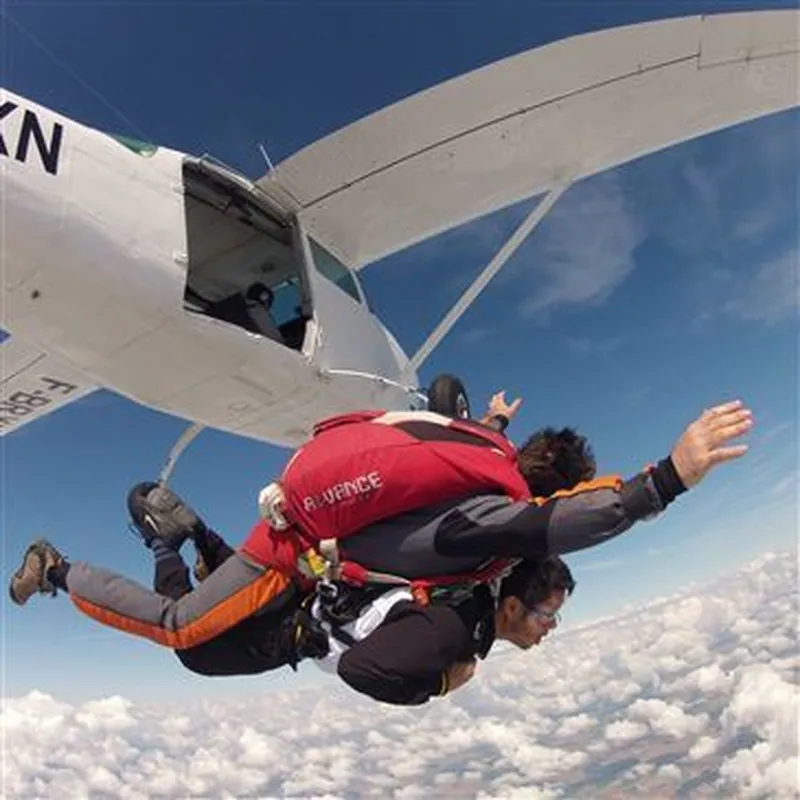 Billet Saut en Parachute Tandem près de Melun