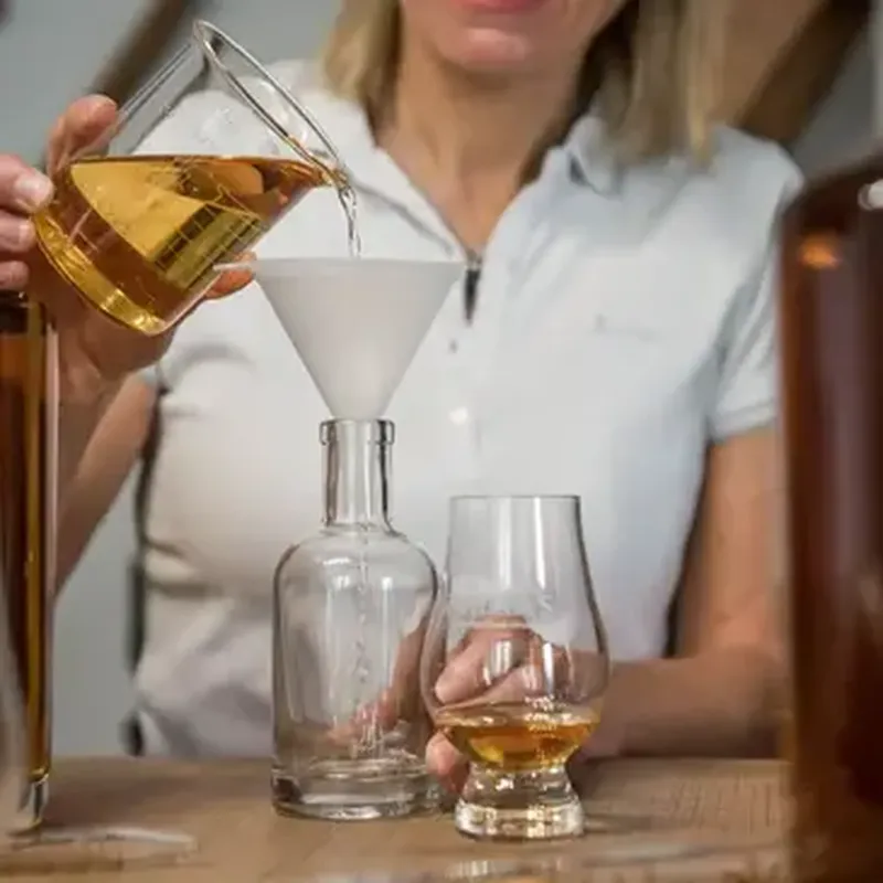 Billet Atelier Assemblage de Whisky près de Lunéville