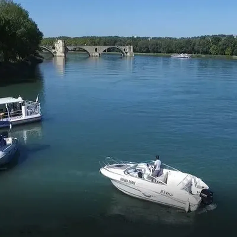 Billet Permis Bateau près de Beaucaire
