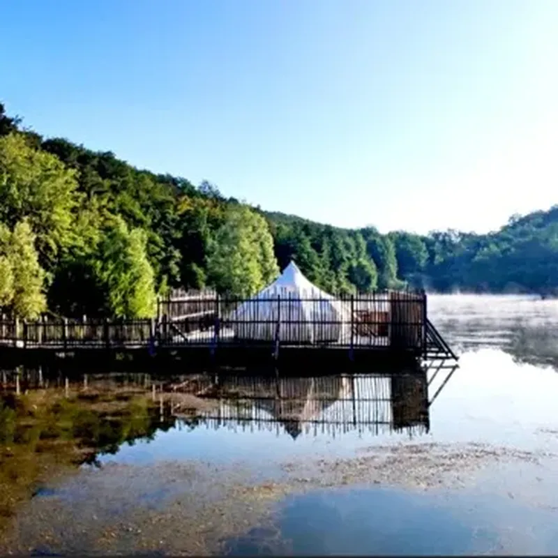 Billet Nuit en Tente flottante de luxe avec Spa privatif près de Dijon