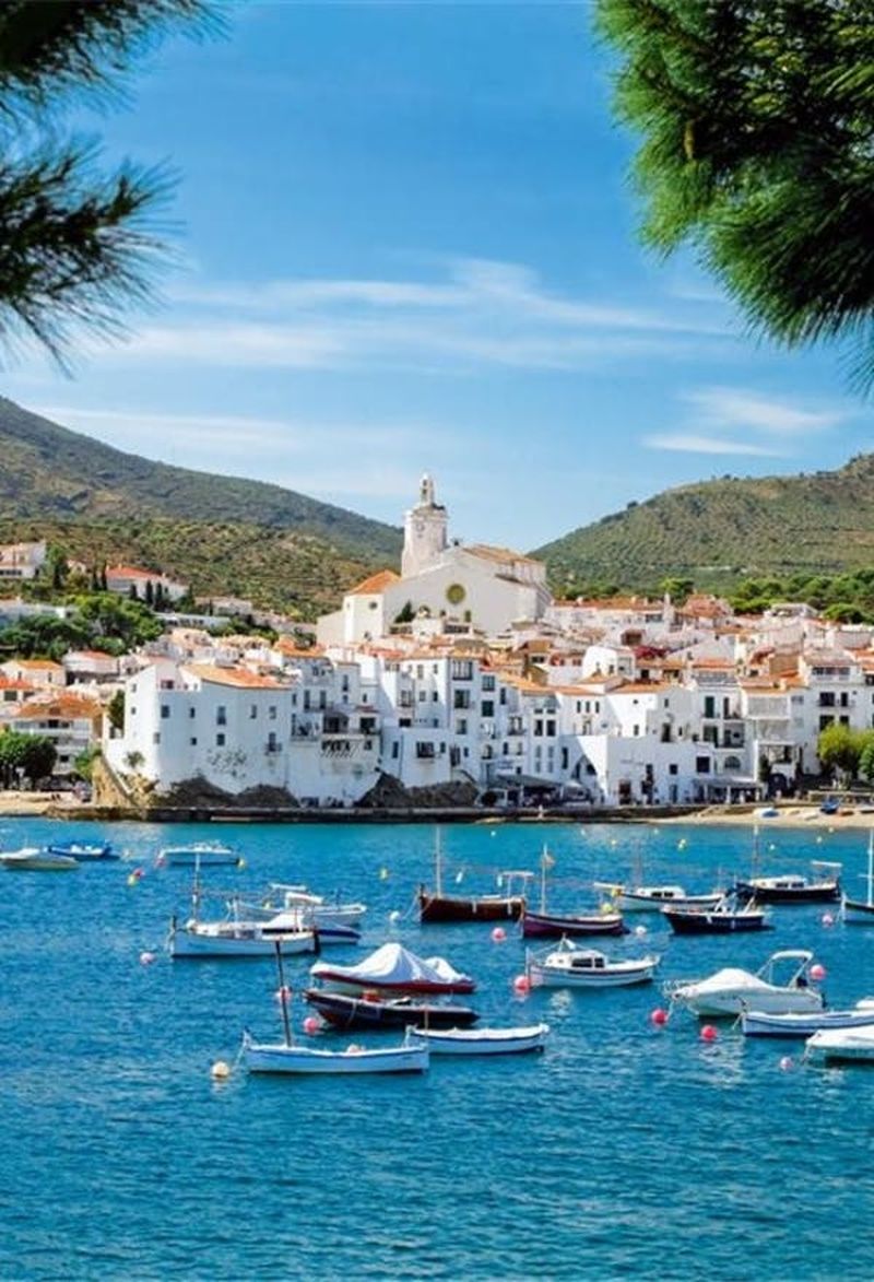 Billet Costa Brava : Excursion en catamaran à Cadaqués depuis Roses ou Santa Margarita