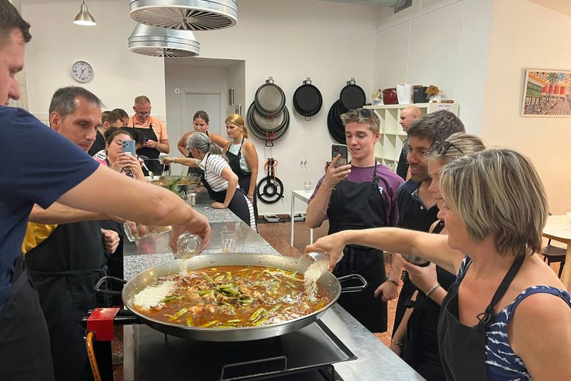 Billet Valence : Cours de cuisine Paella, Tapas et Sangria