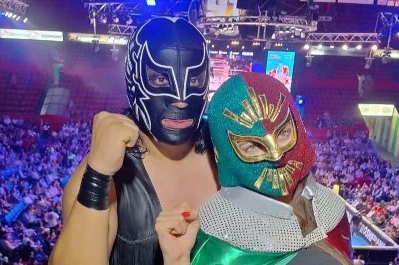 Billet Arena México : Spectacle de Lucha Libre + Dîner buffet et boissons