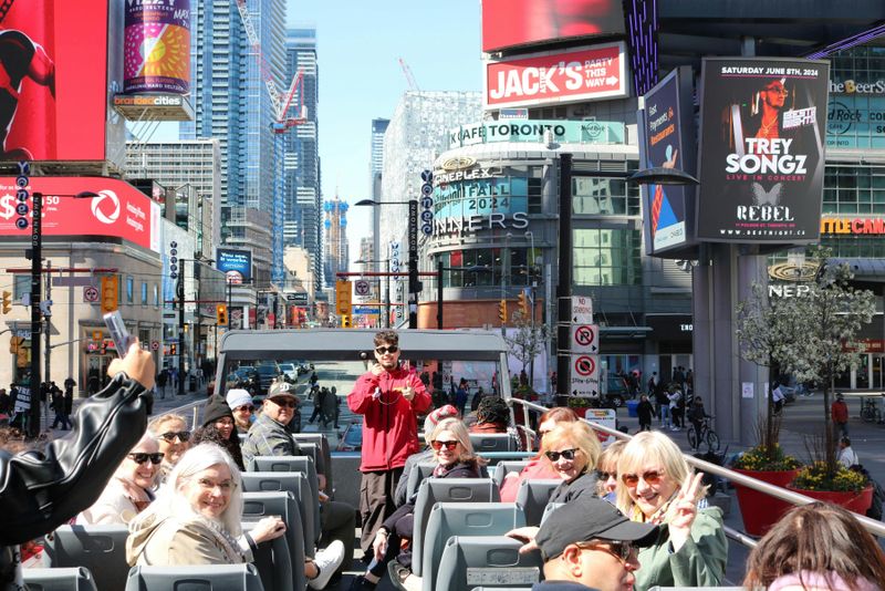 Billet Toronto : Bus Hop-on Hop-off avec croisière dans le port
