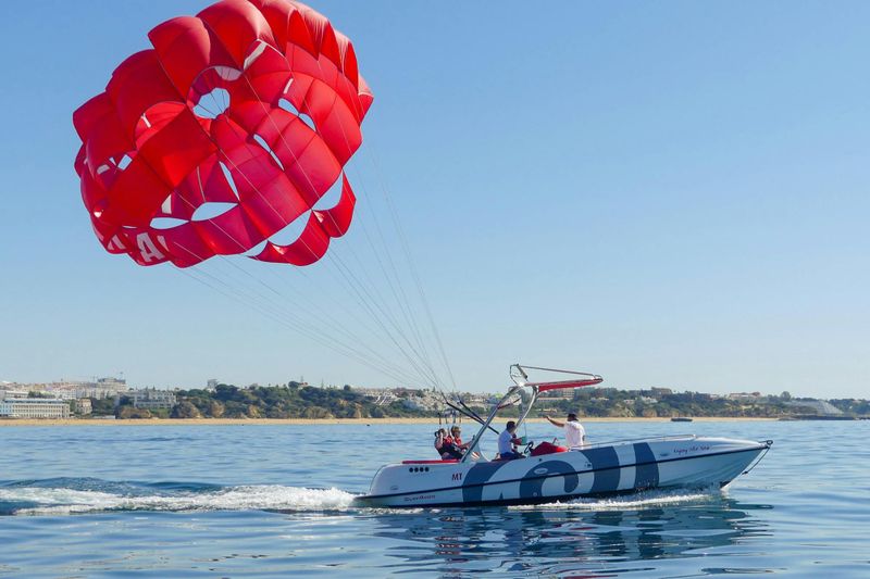 Billet Albufeira : expérience guidée de parachute ascensionnel