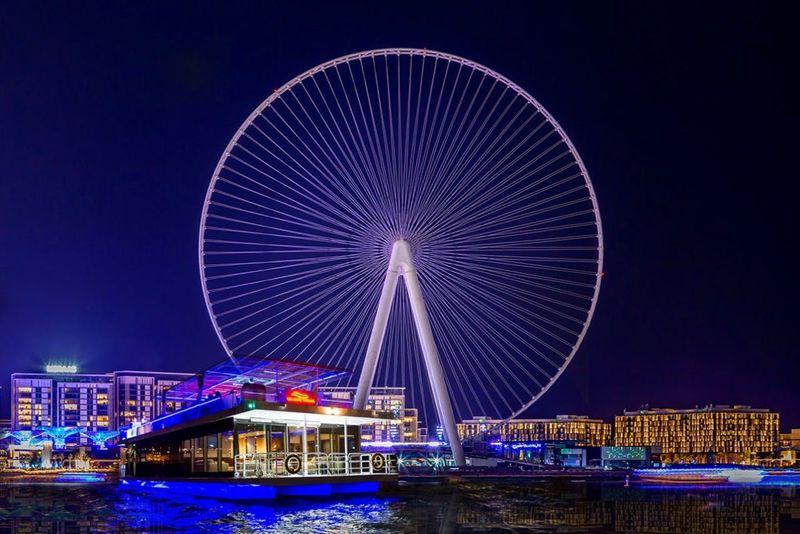 Billet Marina de Dubaï : 1 heure d'excursion en bateau à moteur à Ain Dubaï