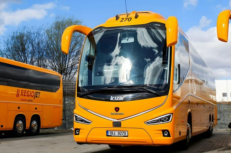 Billet Prague : Transfert en bus vers/depuis l'aéroport de Prague et le centre ville