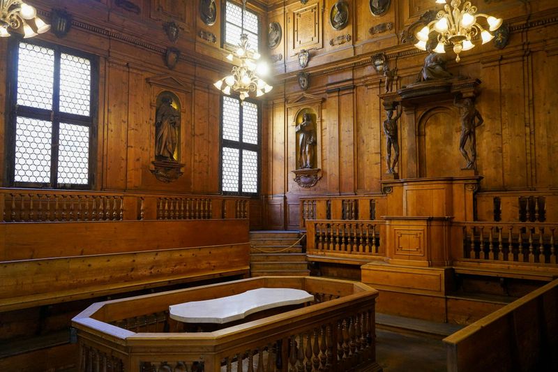 Billet Archiginnasio de Bologne : Billet avec accès rapide + Visite guidée + Dégustation de vin