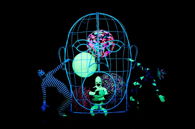 Billet Prague : WOW Show Théâtre de lumière noire