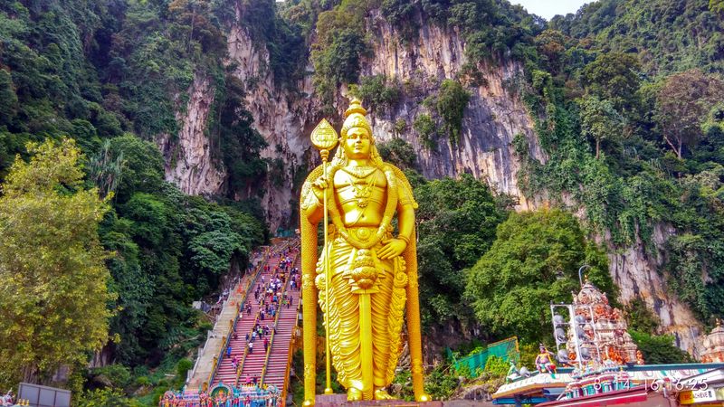 Billet Banlieue de Kuala Lumpur et Batu Caves : Excursion d'une demi-journée + transfert aller-retour