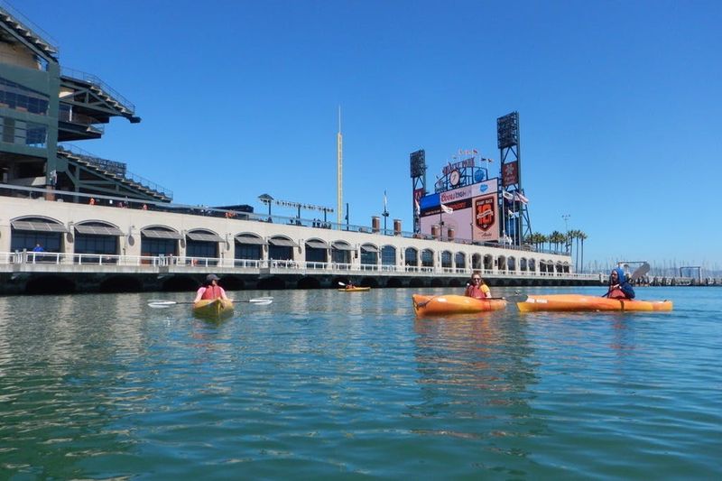 Billet San Francisco : Location d'une heure de kayak ou de stand-up paddleboard
