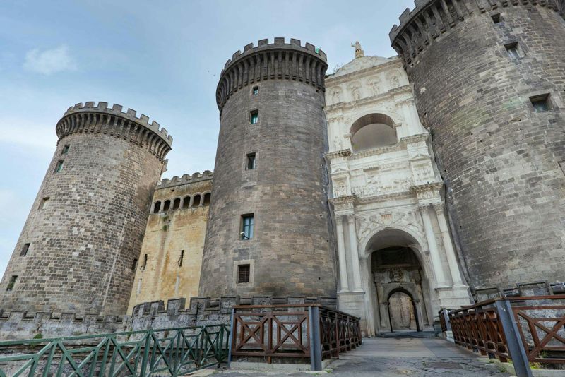 Billet Castel Nuovo : Billet d'entrée + Audioguide