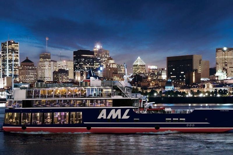 Billet Croisière fluviale guidée en soirée à Montréal