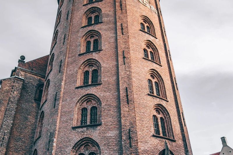 Billet Copenhague : La chasse au mystère autoguidée du meurtre de la tour ronde