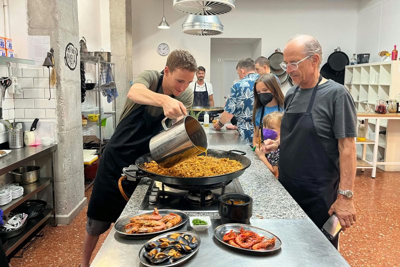 Billet Valence : Cours de cuisine de paella, tapas, sangria et visite du marché de Ruzafa