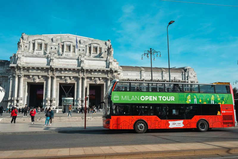 Billet Gray Line Milan Open Tour : Bus Hop-on Hop-off