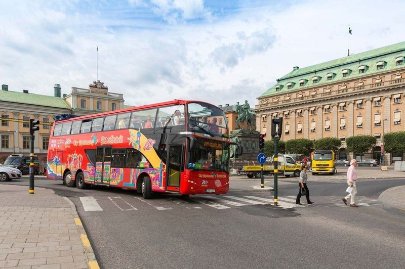 Billet City Sightseeing Stockholm : Visite guidée en bus (Hop-On Hop-Off)