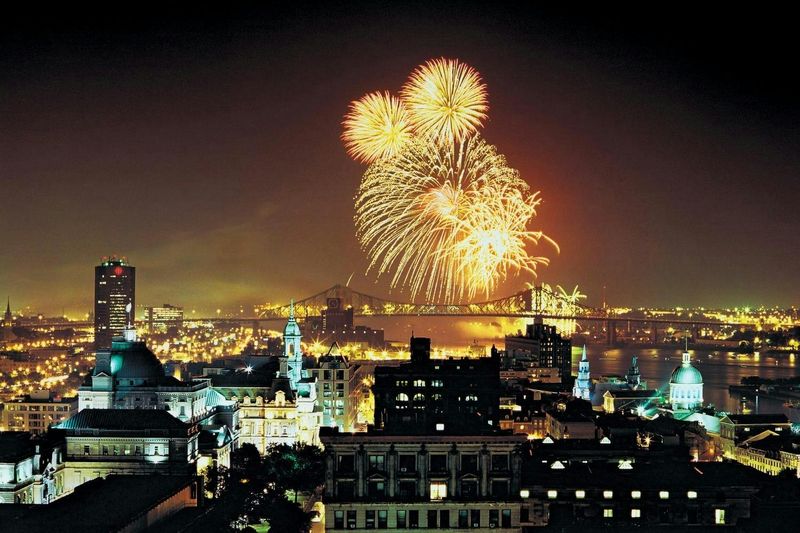 Billet Montréal : Bus Hop-on Hop-off Tour de nuit