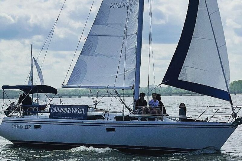 Billet Private Sail New York avec Brooklyn Sail (Réservez tout le bateau)