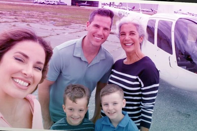 Billet Excursion en hélicoptère de 48 Miles au-dessus des parcs à thème et du centre-ville